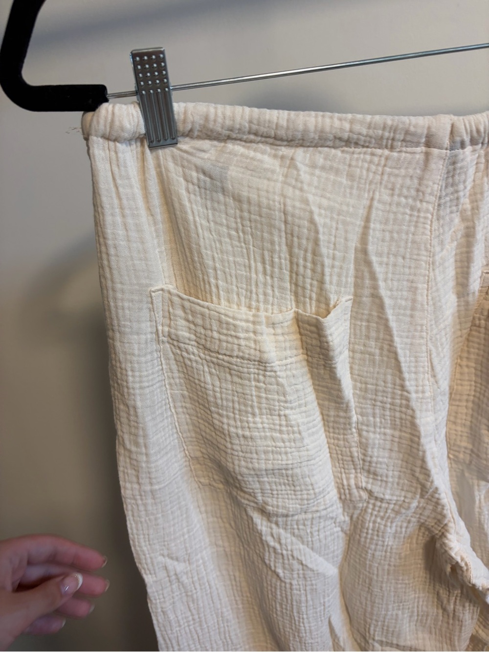 Universal Thread Cream Drawstring Wide-Leg Pants - Picture 5 of 7